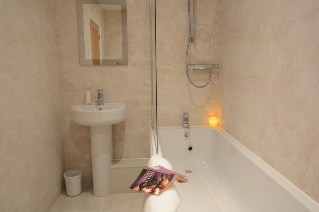 Southwold Arms Apartment Екстериор снимка